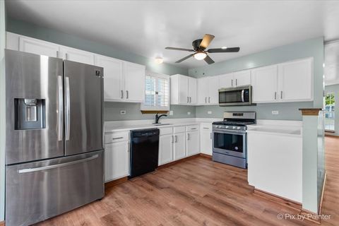 Tiny photo for 2076 Longwood Court, Romeoville, IL 60446 (MLS # 12563712)