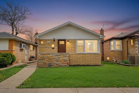 Tiny photo for Chicago, IL 60628 (MLS # 12620003)