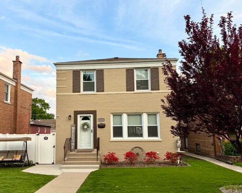 Photo of 3855 W 109th Place, Chicago, IL 60655 (MLS # 12681261)