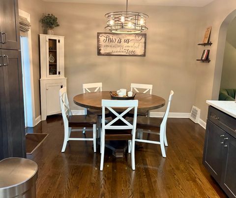 Tiny photo for 3855 W 109th Place, Chicago, IL 60655 (MLS # 12681261)