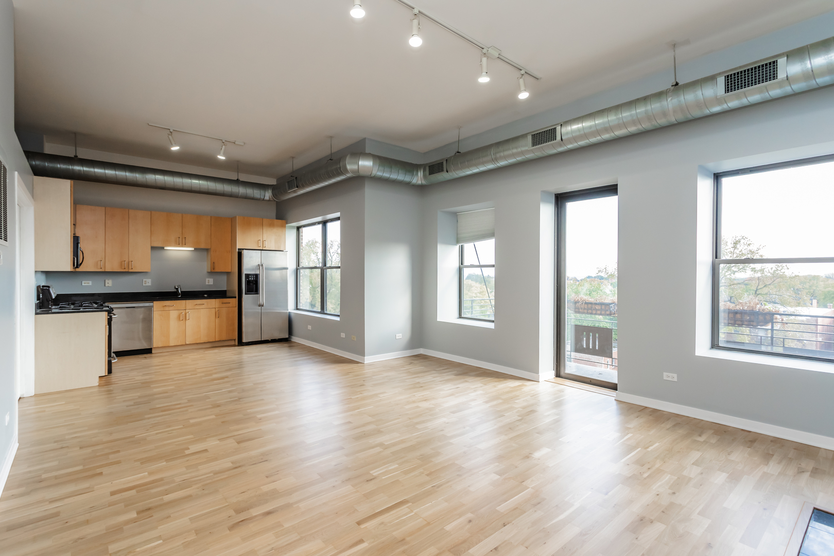 4537 S Drexel Boulevard 706