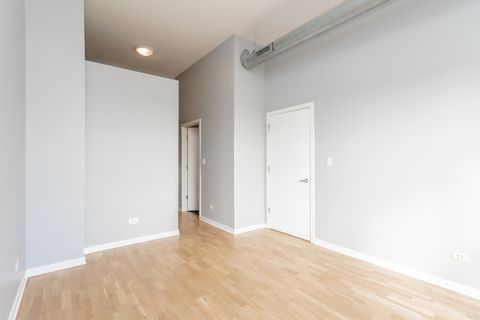 Tiny photo for 4537 S Drexel Boulevard #706, Chicago, IL 60653 (MLS # 12441311)