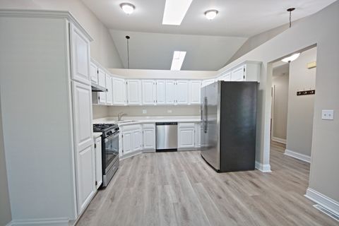 Tiny photo for 20 Echo Hill, Lake In The Hills, IL 60156 (MLS # 12484139)