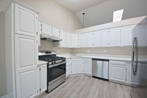 Tiny photo for 20 Echo Hill, Lake In The Hills, IL 60156 (MLS # 12484139)
