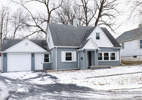 Photo of 8 Peale Street, Joliet, IL 60433 (MLS # 12407536)