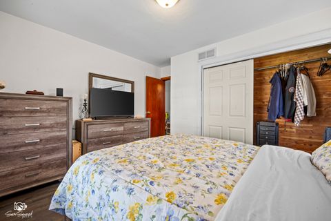 Tiny photo for 216 Emery Street, Joliet, IL 60436 (MLS # 12610918)