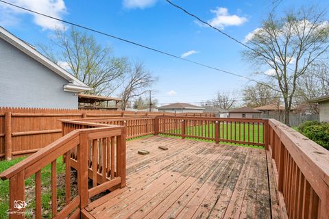 Tiny photo for 216 Emery Street, Joliet, IL 60436 (MLS # 12610918)