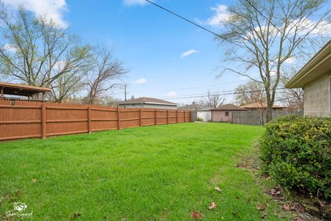 Tiny photo for 216 Emery Street, Joliet, IL 60436 (MLS # 12610918)