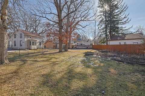 Tiny photo for 1408 E Washington Street, Joliet, IL 60433 (MLS # 12522268)
