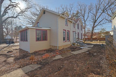 Tiny photo for 1408 E Washington Street, Joliet, IL 60433 (MLS # 12522268)