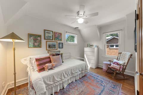 Tiny photo for 810 N Summit Street, Wheaton, IL 60187 (MLS # 12716852)