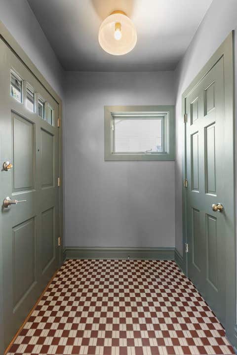 Tiny photo for 810 N Summit Street, Wheaton, IL 60187 (MLS # 12716852)