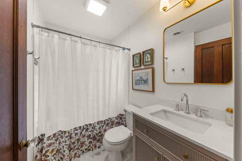Tiny photo for 810 N Summit Street, Wheaton, IL 60187 (MLS # 12716852)
