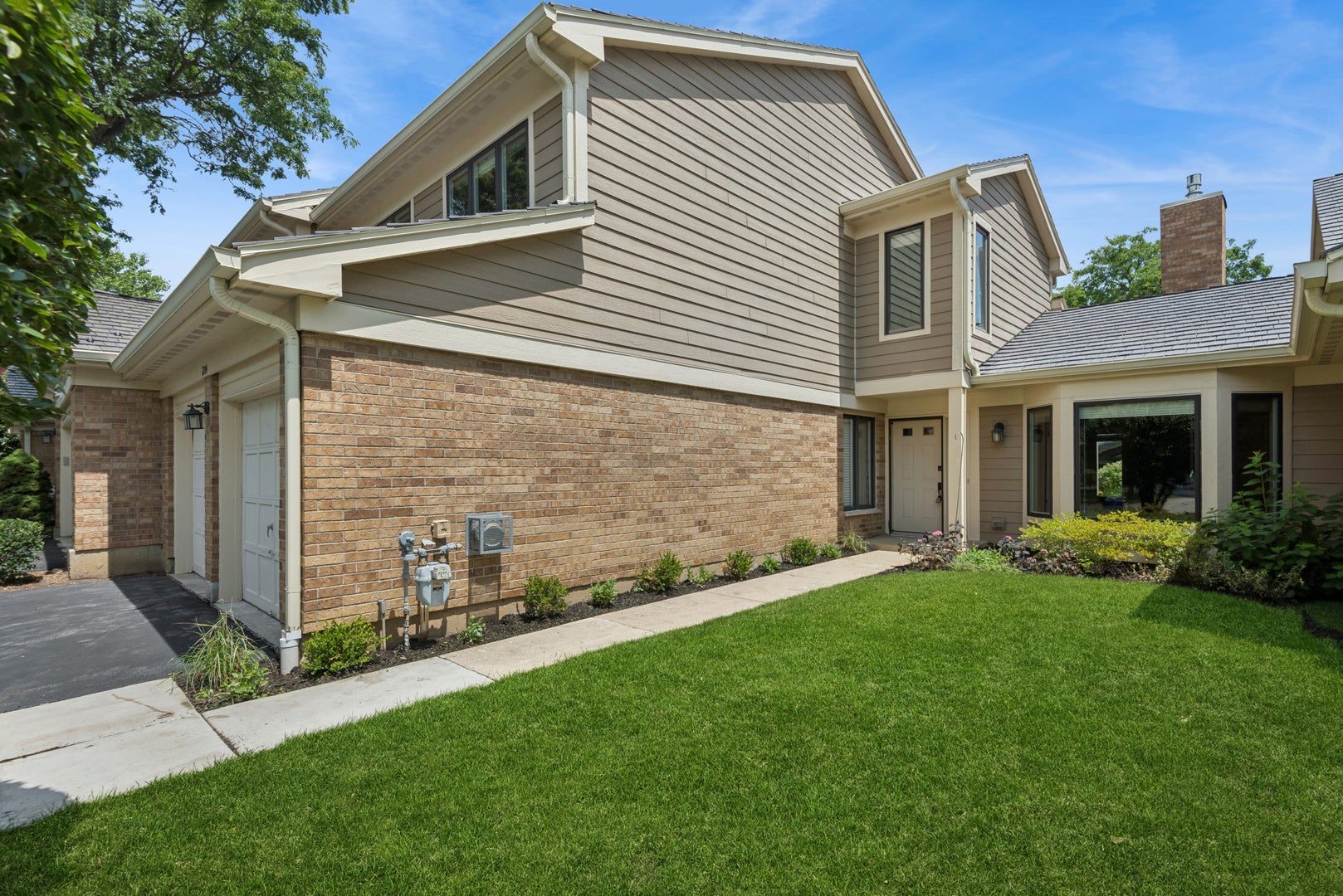 1204 Chatham Court 1204