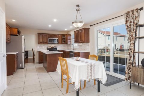 Tiny photo for 2884 Three Eagles Street, Normal, IL 61761 (MLS # 12570079)