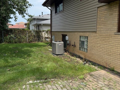 Tiny photo for 8120 Christeen Drive, Justice, IL 60458 (MLS # 12702111)