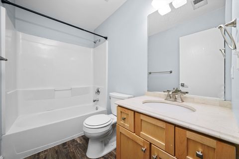 Tiny photo for 533 Cannon Ball Drive, Grayslake, IL 60030 (MLS # 12408332)