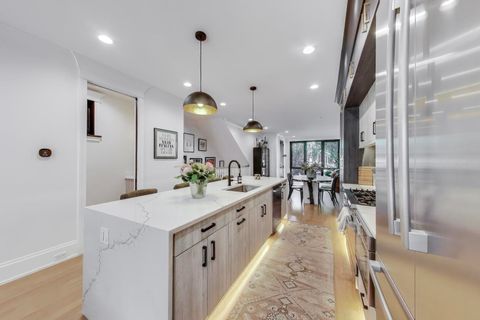 Tiny photo for 1363 W Hubbard Street #1, Chicago, IL 60642 (MLS # 12603235)