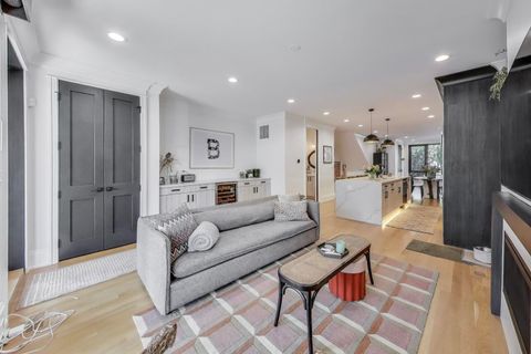 Tiny photo for 1363 W Hubbard Street #1, Chicago, IL 60642 (MLS # 12603235)