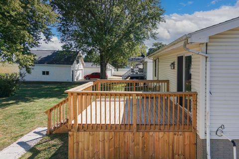 Tiny photo for 307 1/2 Church Street, Carlock, IL 61725 (MLS # 12470033)
