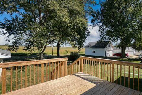 Tiny photo for 307 1/2 Church Street, Carlock, IL 61725 (MLS # 12470033)