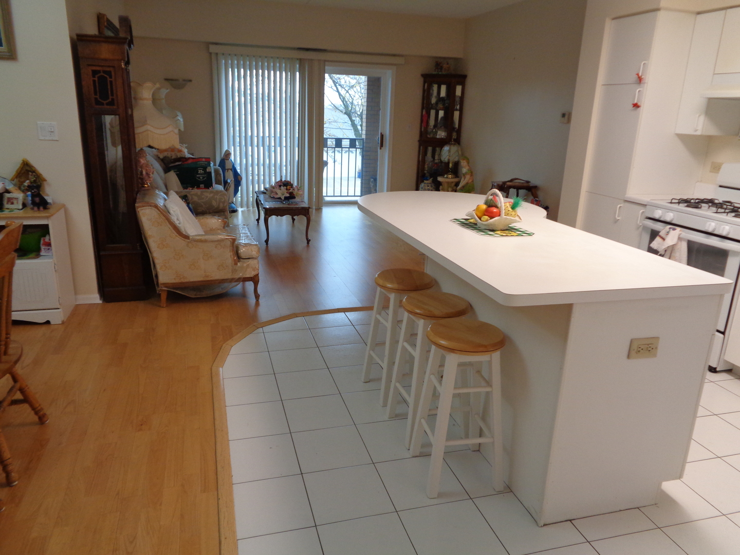 7400 W Lawrence Avenue 229