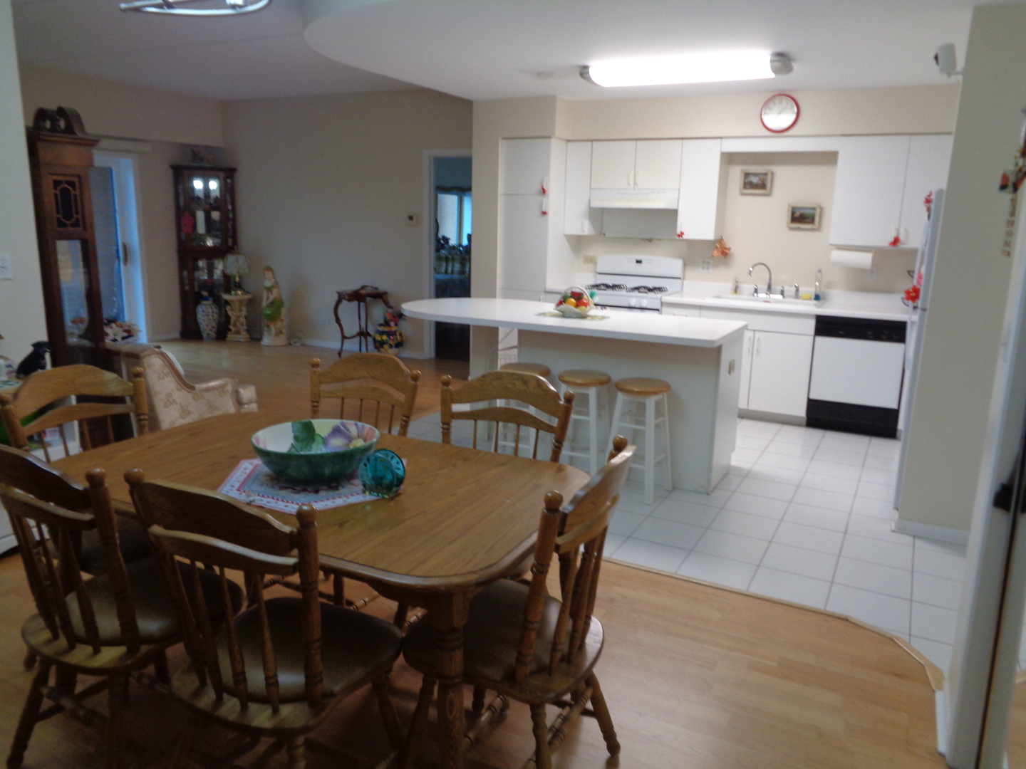 7400 W Lawrence Avenue 229