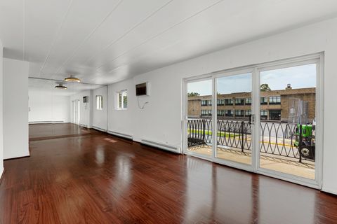 Tiny photo for 148 Circle Avenue #201, Forest Park, IL 60130 (MLS # 12702800)