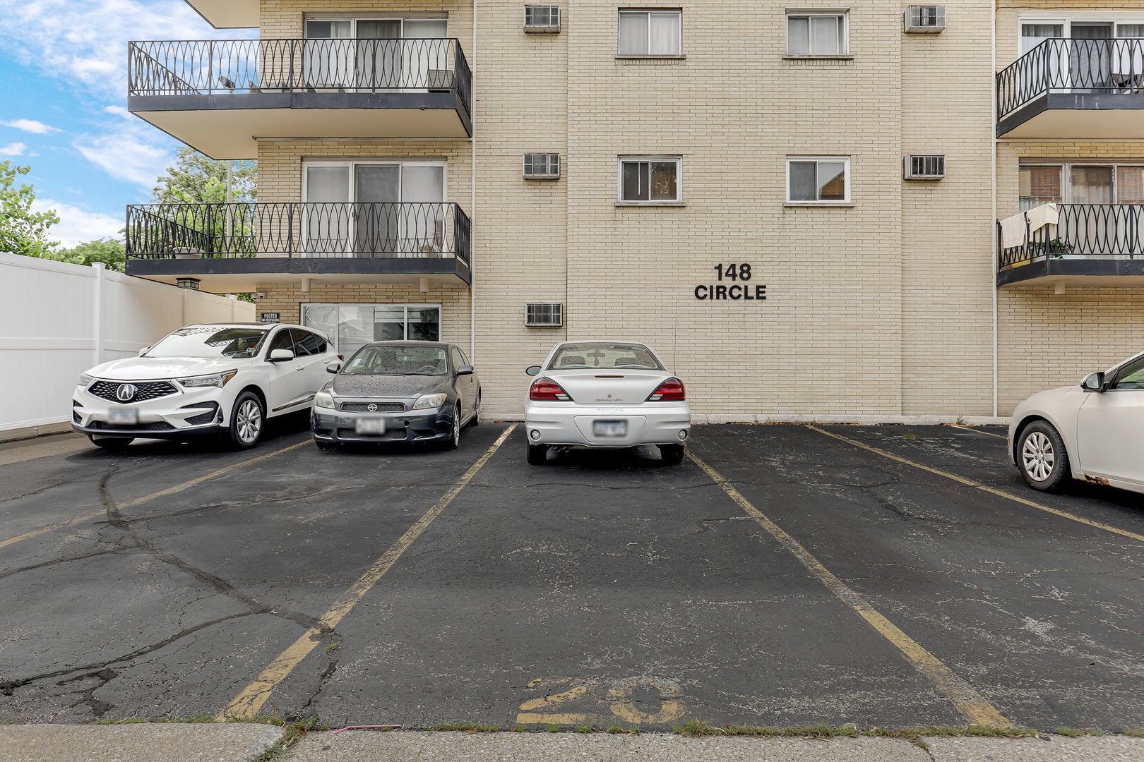 148 Circle Avenue 201