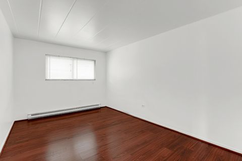 Tiny photo for 148 Circle Avenue #201, Forest Park, IL 60130 (MLS # 12702800)