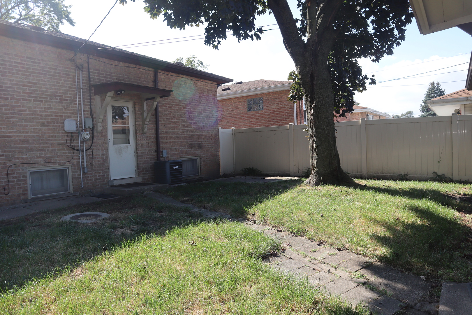 Evergreen Park, Illinois 60805, United States, 3 Bedrooms Bedrooms, ,2 BathroomsBathrooms,Residential,Active,215794