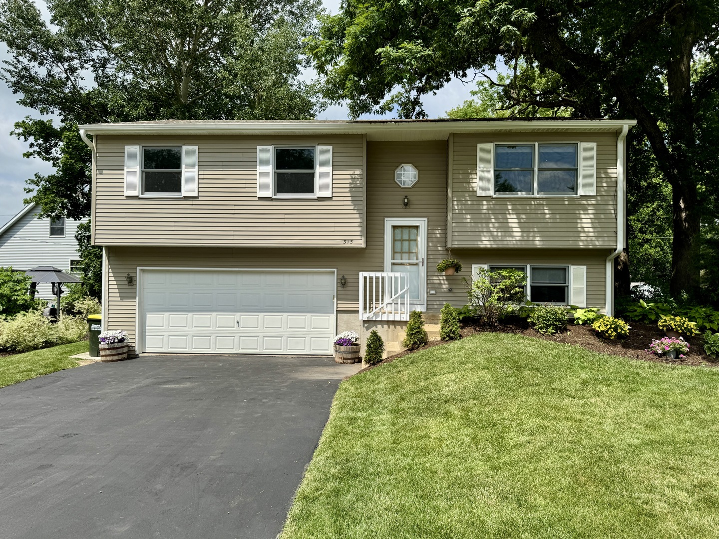315 Maplewood Drive