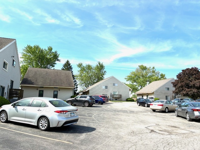 717-719 Fairmont Drive
