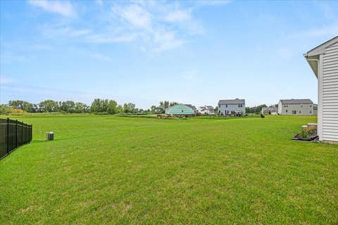 Tiny photo for 1662 Patterson Avenue, North Aurora, IL 60542 (MLS # 12734251)