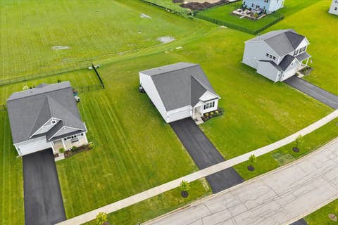 Tiny photo for 1662 Patterson Avenue, North Aurora, IL 60542 (MLS # 12734251)