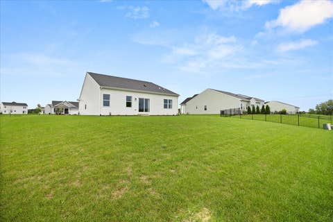 Tiny photo for 1662 Patterson Avenue, North Aurora, IL 60542 (MLS # 12734251)