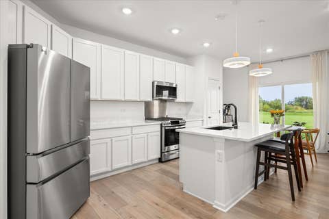 Tiny photo for 1662 Patterson Avenue, North Aurora, IL 60542 (MLS # 12734251)