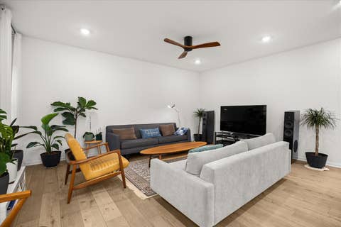 Tiny photo for 1662 Patterson Avenue, North Aurora, IL 60542 (MLS # 12734251)