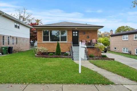 A home in Oak Lawn