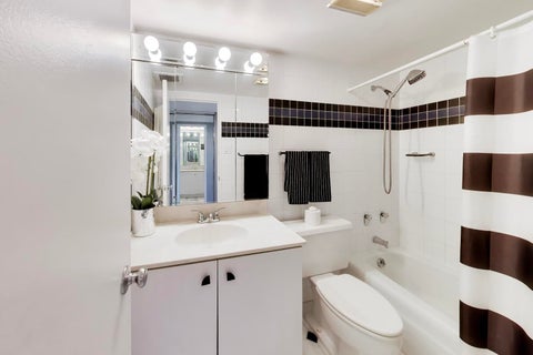 Tiny photo for 175 E Delaware Place #4507, Chicago, IL 60611 (MLS # 12746427)