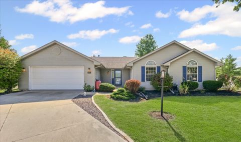Photo of 3601 Brook Ridge Circle, Champaign, IL 61822 (MLS # 12475315)