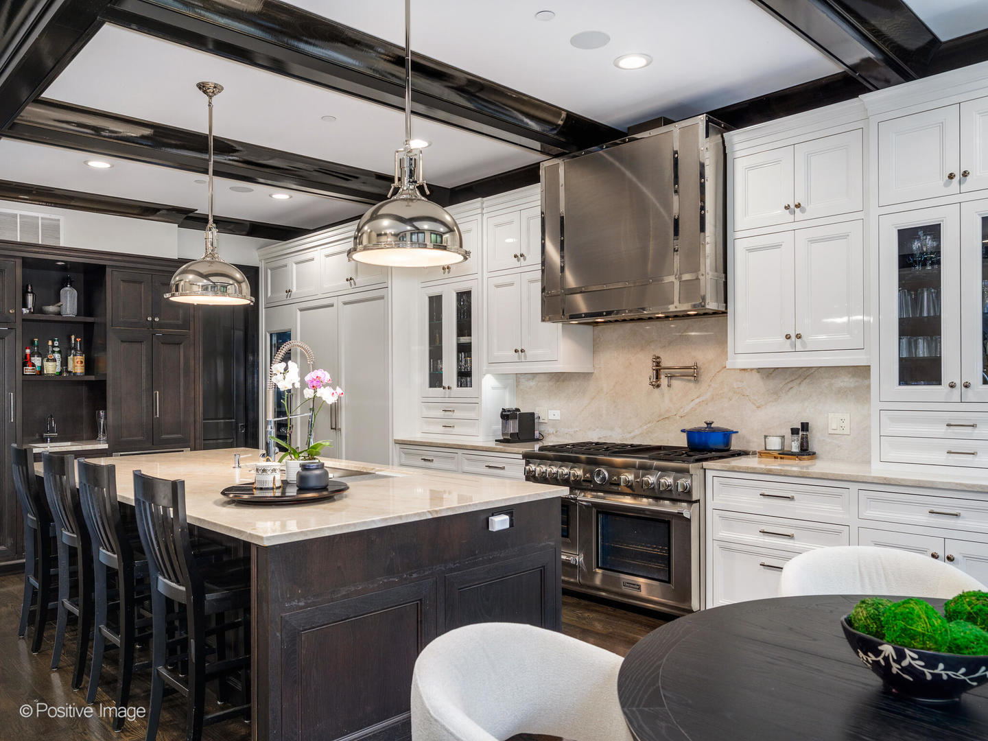 457 W Deming Place