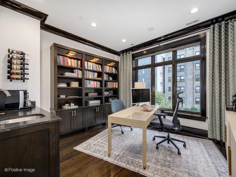 Tiny photo for 457 W Deming Place, Chicago, IL 60614 (MLS # 12464918)
