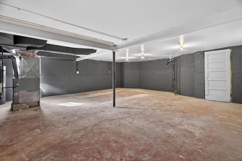 Tiny photo for 5317 S Justine Street, Chicago, IL 60609 (MLS # 12572857)