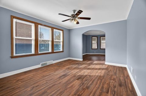 Tiny photo for 5317 S Justine Street, Chicago, IL 60609 (MLS # 12572857)