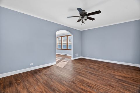 Tiny photo for 5317 S Justine Street, Chicago, IL 60609 (MLS # 12572857)