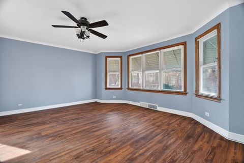 Tiny photo for 5317 S Justine Street, Chicago, IL 60609 (MLS # 12572857)