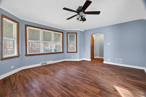 Tiny photo for 5317 S Justine Street, Chicago, IL 60609 (MLS # 12572857)