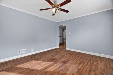 Tiny photo for 5317 S Justine Street, Chicago, IL 60609 (MLS # 12572857)