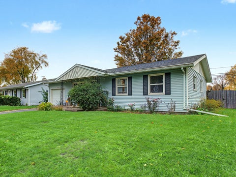 Tiny photo for 2117 Fairland Drive, Sycamore, IL 60178 (MLS # 12798292)